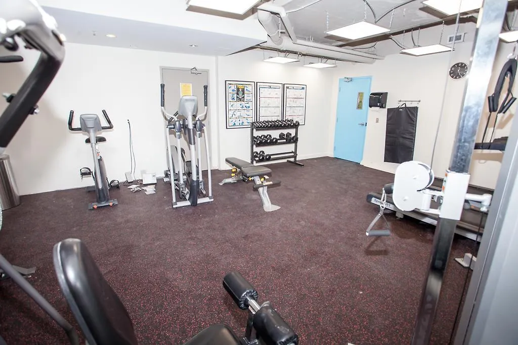 Pinnacle Suites - Queen West Lofts Canada