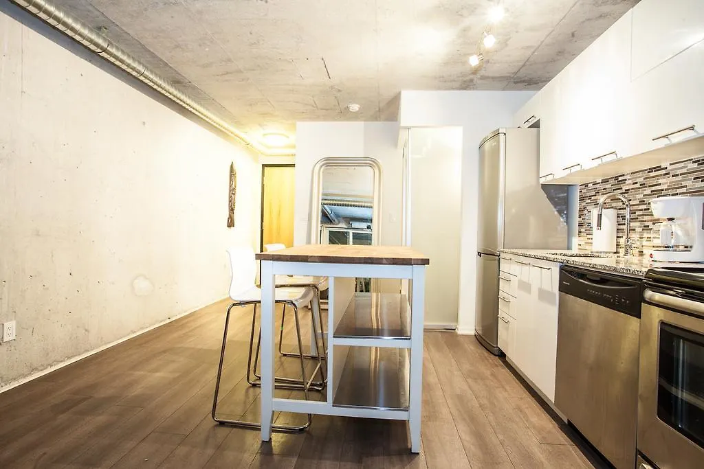 Pinnacle Suites - Queen West Lofts Toronto Apartament